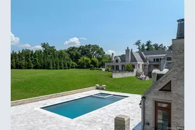 9 Hicks Lane, Sands Point, NY 11050 - Photo 44