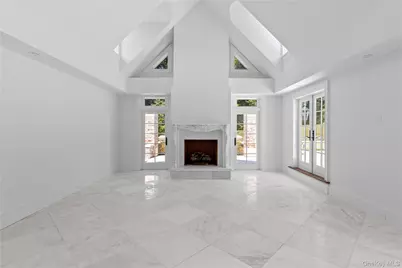 9 Hicks Lane, Sands Point, NY 11050 - Photo 38