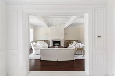 9 Hicks Lane, Sands Point, NY 11050 - Photo 10