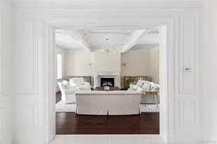 9 Hicks Ln, Sands Point, NY 11050 - Photo 10