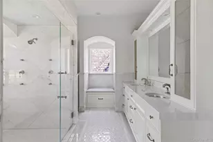 9 Hicks Ln, Sands Point, NY 11050 - Photo 30