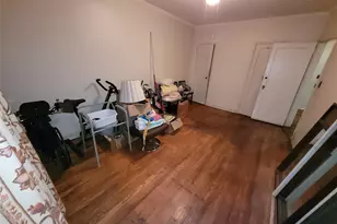 32-68 42nd St, Astoria, NY 11103 - Photo 4