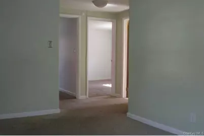 44 Jefferson Avenue, Lynbrook, NY 11563 - Photo 24