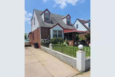 114-42 204th Street, Saint Albans, NY 11412 - Photo 2