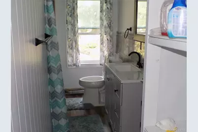 15 Thompson Street, Poughkeepsie, NY 12601 - Photo 8