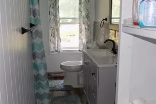 15 Thompson St, Poughkeepsie, NY 12601 - Photo 8