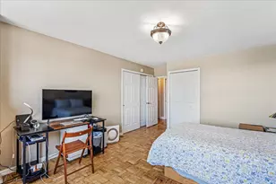 17-85 215th St, Bayside, NY 11360 - Photo 18