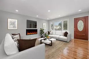 594 Fenworth Blvd, Franklin Square, NY 11010 - Photo 2