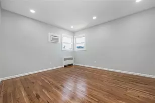 594 Fenworth Blvd, Franklin Square, NY 11010 - Photo 12