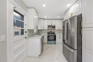 594 Fenworth Blvd, Franklin Square, NY 11010 - Photo 6