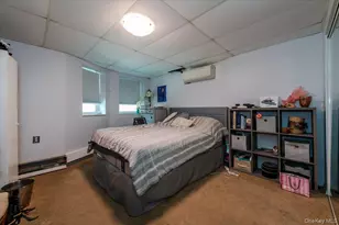 1321 Shore Dr, Bronx, NY 10465 - Photo 22