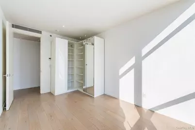 2412 42nd Road #3E, Long Island City, NY 11101 - Photo 12