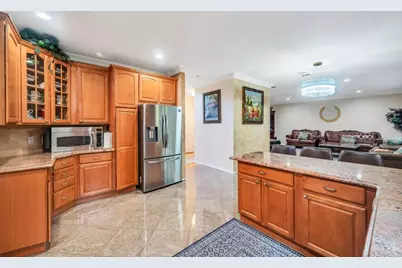 17 Mercer Street, Port Jefferson Station, NY 11776 - Photo 12