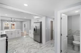 4 Hilton St, Lynbrook, NY 11563 - Photo 24