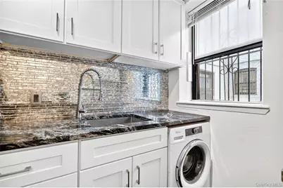 2400 Davidson Avenue #A2, Bronx, NY 10468 - Photo 10