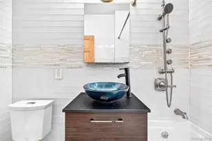 2400 Davidson Ave, Bronx, NY 10468 - Photo 18