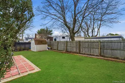 30 George Drive, Mastic, NY 11950 - Photo 24