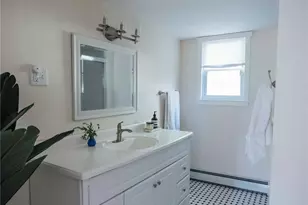 2 Locust St, Chatham, NY 12037 - Photo 6