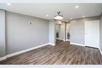 2 Bay Club Drive #1Z3, Bayside, NY 11360 - Photo 16