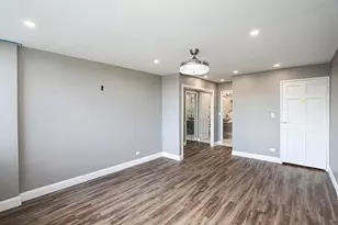 2 Bay Club Dr, Bayside, NY 11360 - Photo 16