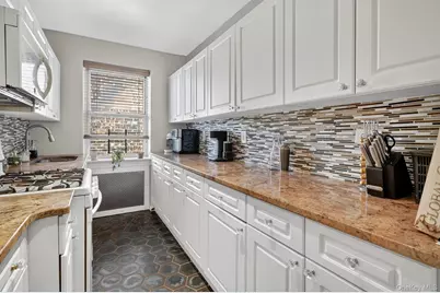 474 W 238th Street #6A, Bronx, NY 10463 - Photo 18