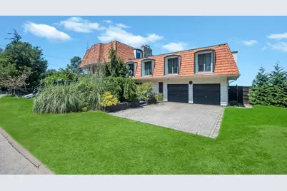 129 Shore Drive, Sound Beach, NY 11789 - Photo 36