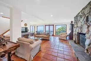 129 Shore Dr, Sound Beach, NY 11789 - Photo 10