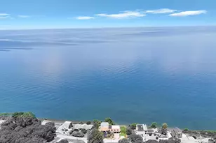 129 Shore Dr, Sound Beach, NY 11789 - Photo 6