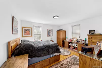 2080 Barnes Avenue #3H, Bronx, NY 10462 - Photo 8