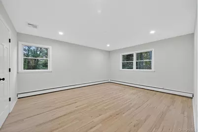 43 Edcris Lane, Huntington, NY 11743 - Photo 22