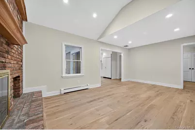 43 Edcris Lane, Huntington, NY 11743 - Photo 12