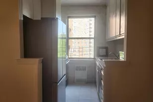 620 W 239th St, Bronx, NY 10463 - Photo 6