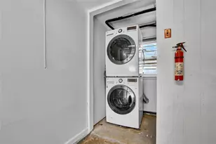 2327 Mattituck Ave, Seaford, NY 11783 - Photo 20