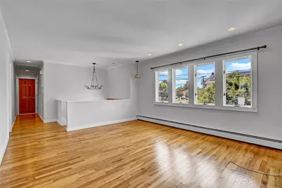 2327 Mattituck Avenue, Seaford, NY 11783 - Photo 6