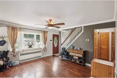 223 N Beech Street, Massapequa, NY 11758 - Photo 18