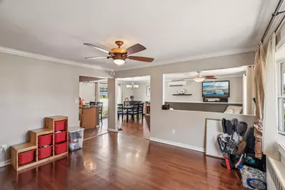 223 N Beech Street, Massapequa, NY 11758 - Photo 16