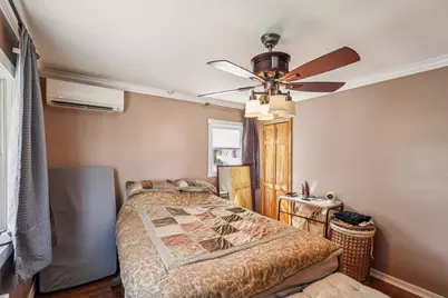 223 N Beech Street, Massapequa, NY 11758 - Photo 20