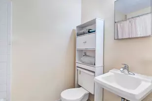 224 Pointe Cir N, Coram, NY 11727 - Photo 12