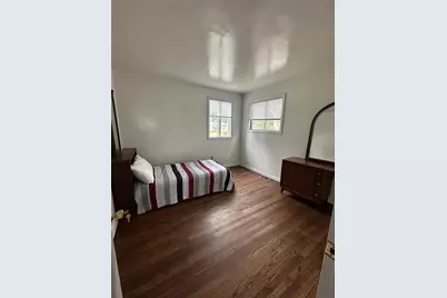 80 Newton Boulevard, Ronkonkoma, NY 11779 - Photo 16