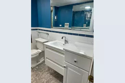 80 Newton Boulevard, Ronkonkoma, NY 11779 - Photo 8