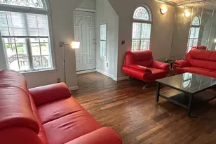 80 Newton Blvd, Ronkonkoma, NY 11779 - Photo 12