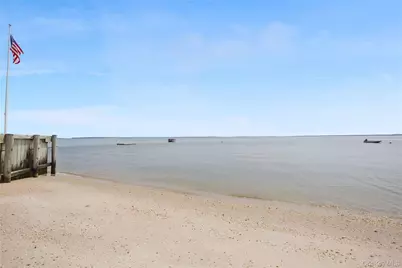 33 Beach Road, Laurel, NY 11948 - Photo 38