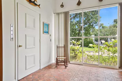 33 Beach Road, Laurel, NY 11948 - Photo 2