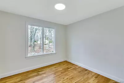 51 Ocean Avenue, Hampton Bays, NY 11946 - Photo 12