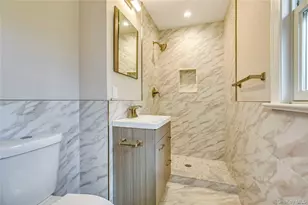 51 Ocean Ave, Hampton Bays, NY 11946 - Photo 8