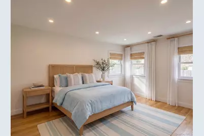 51 Ocean Avenue, Hampton Bays, NY 11946 - Photo 10