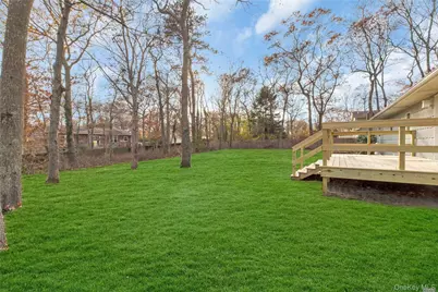 51 Ocean Avenue, Hampton Bays, NY 11946 - Photo 18