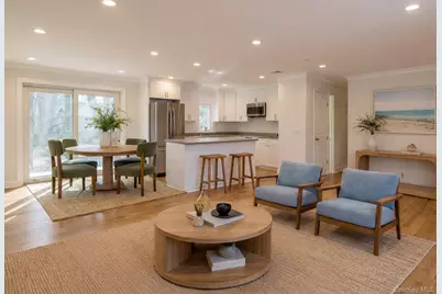 51 Ocean Avenue, Hampton Bays, NY 11946 - Photo 8