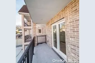 715 College Place, College Point, NY 11356 - Photo 20