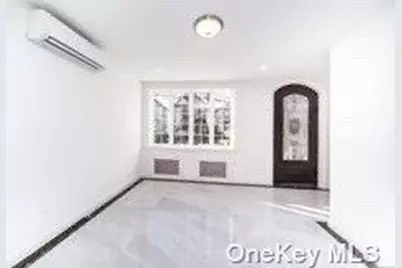 715 College Place, College Point, NY 11356 - Photo 16